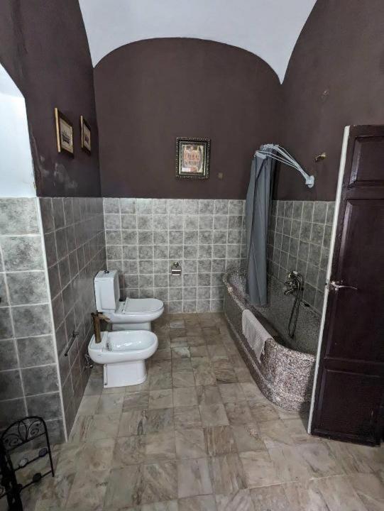 Apartamentos Jp Fregenal فريجينال دي لا سايرا المظهر الخارجي الصورة