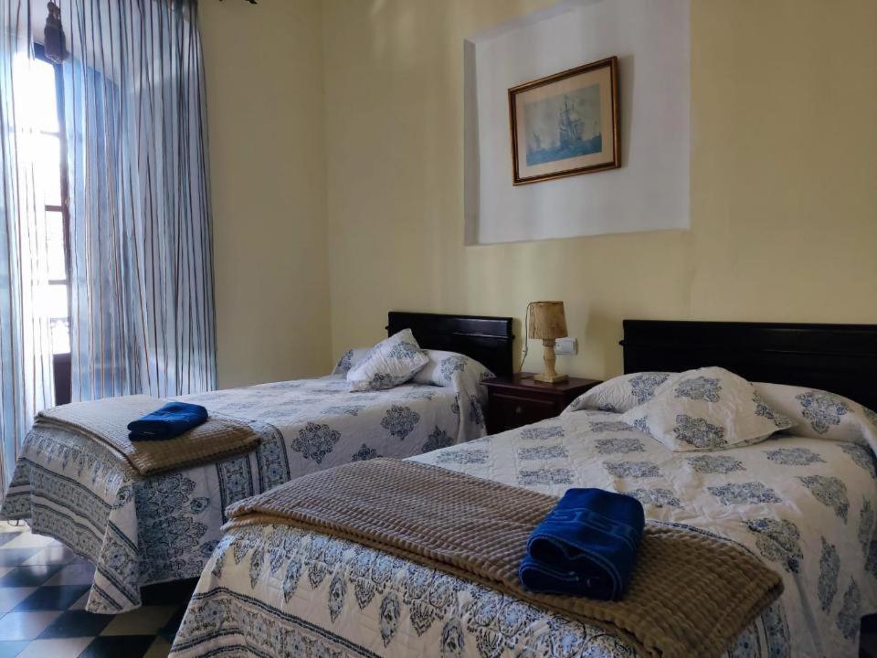 Apartamentos Jp Fregenal فريجينال دي لا سايرا المظهر الخارجي الصورة