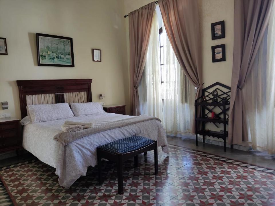 Apartamentos Jp Fregenal فريجينال دي لا سايرا المظهر الخارجي الصورة