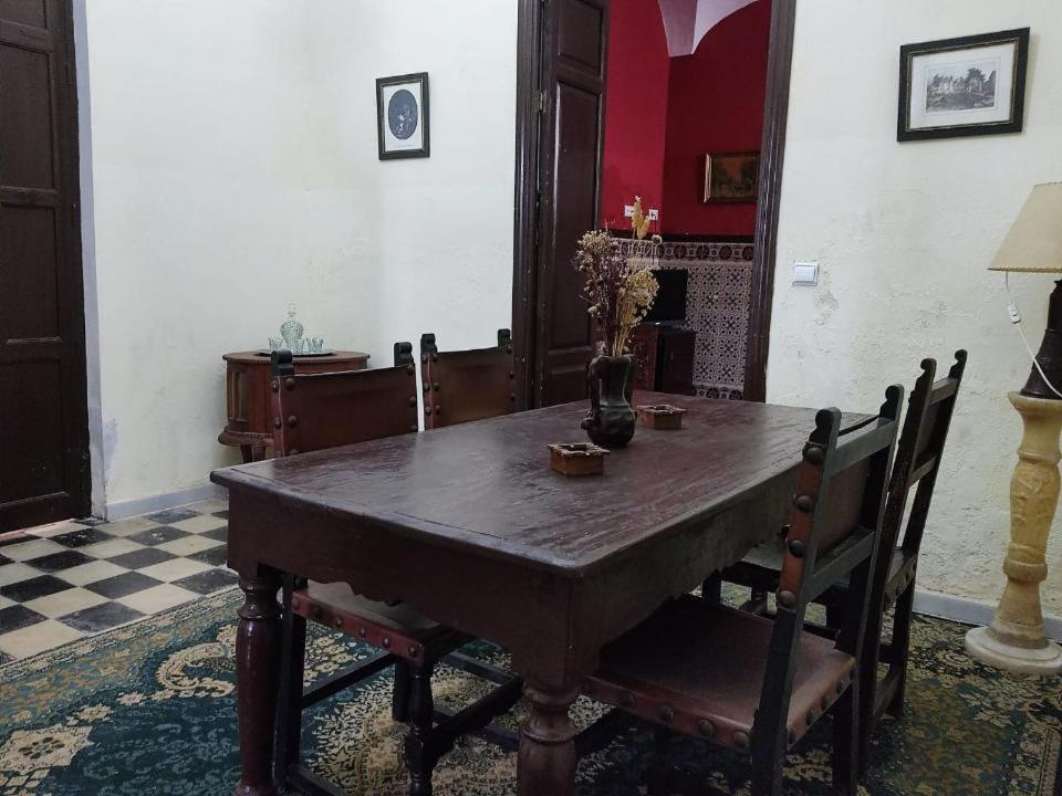 Apartamentos Jp Fregenal فريجينال دي لا سايرا المظهر الخارجي الصورة